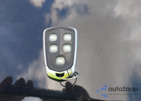 2019 Cadillac Xt4 Premium Luxury z USA, uszkodzony, nr VIN 1GYFZDR44KF150474